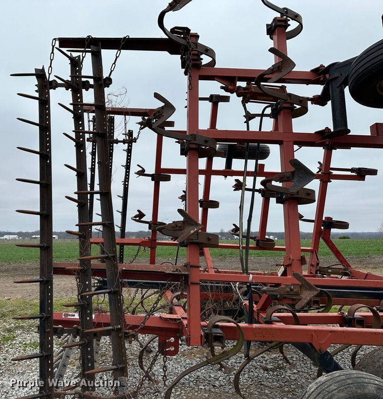 image for item JC9967 Kent 5323 Series V  field cultivator