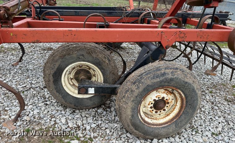 image for item JC9967 Kent 5323 Series V  field cultivator