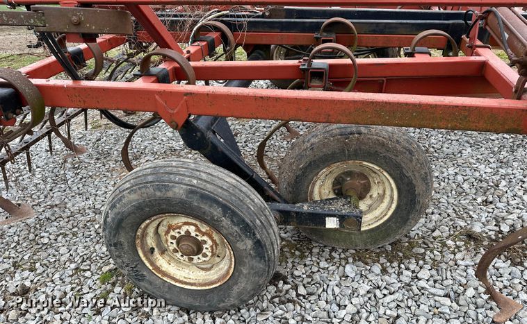 image for item JC9967 Kent 5323 Series V  field cultivator