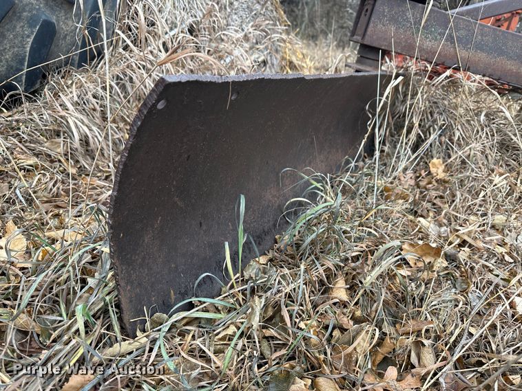 image for item JD9639 90" W three point blade