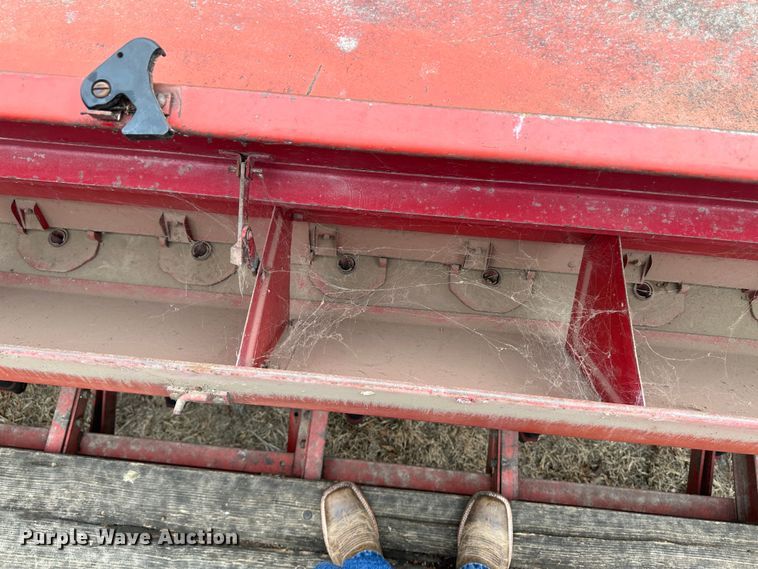 image for item JD9641 International 150  grain drill