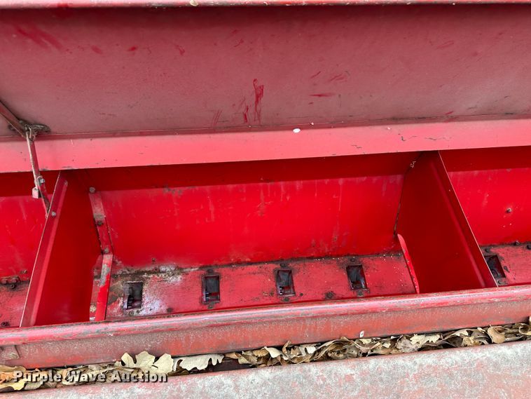 image for item JD9641 International 150  grain drill