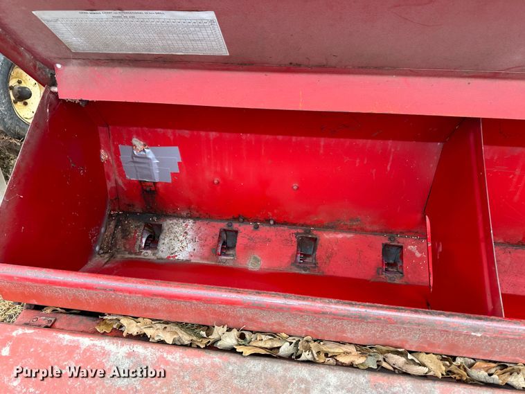 image for item JD9641 International 150  grain drill