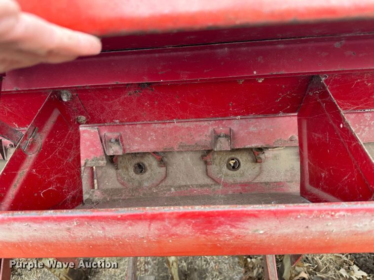 image for item JD9641 International 150  grain drill