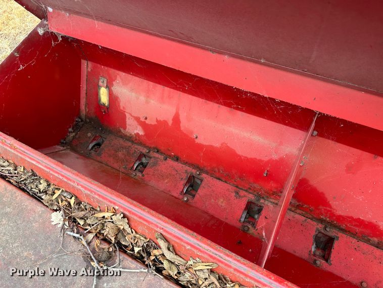 image for item JD9641 International 150  grain drill