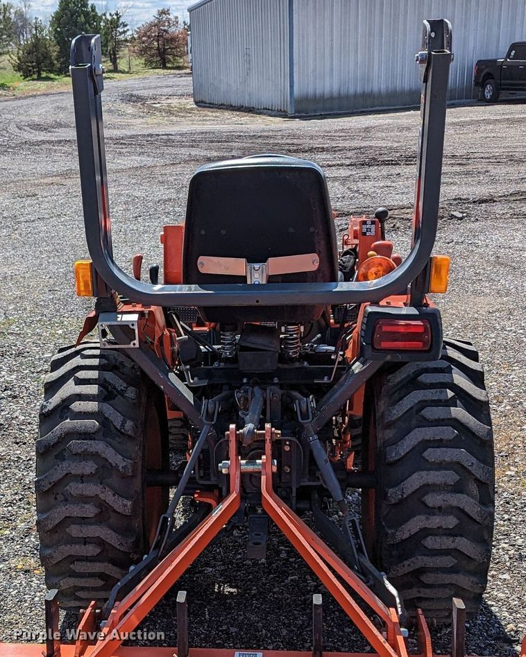 image for item KB9531 Kubota B2320D  MFWD tractor