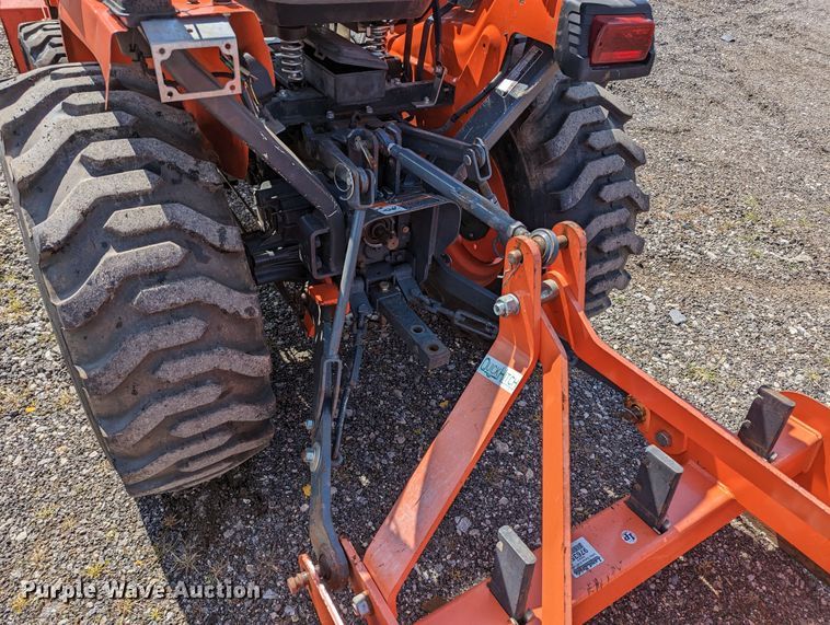 image for item KB9531 Kubota B2320D  MFWD tractor