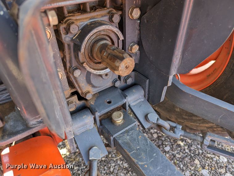 image for item KB9531 Kubota B2320D  MFWD tractor