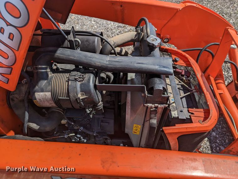 image for item KB9531 Kubota B2320D  MFWD tractor