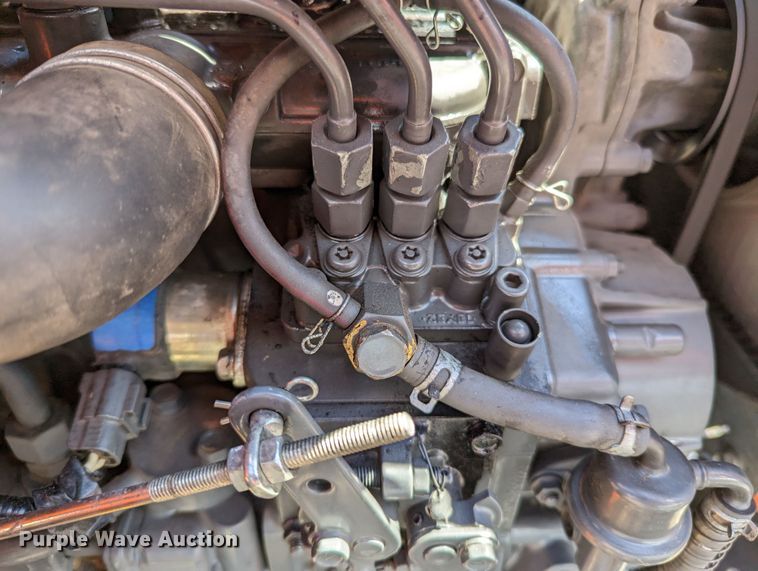 image for item KB9531 Kubota B2320D  MFWD tractor