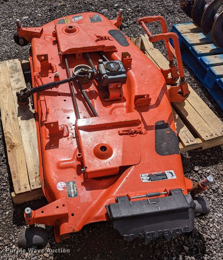 image for item KB9531 Kubota B2320D  MFWD tractor