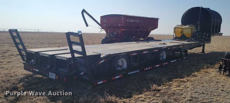 image for item KD9268 2006 Neville  sprayer trailer