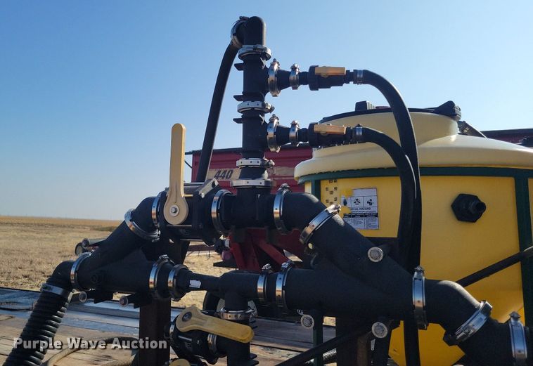 image for item KD9268 2006 Neville  sprayer trailer