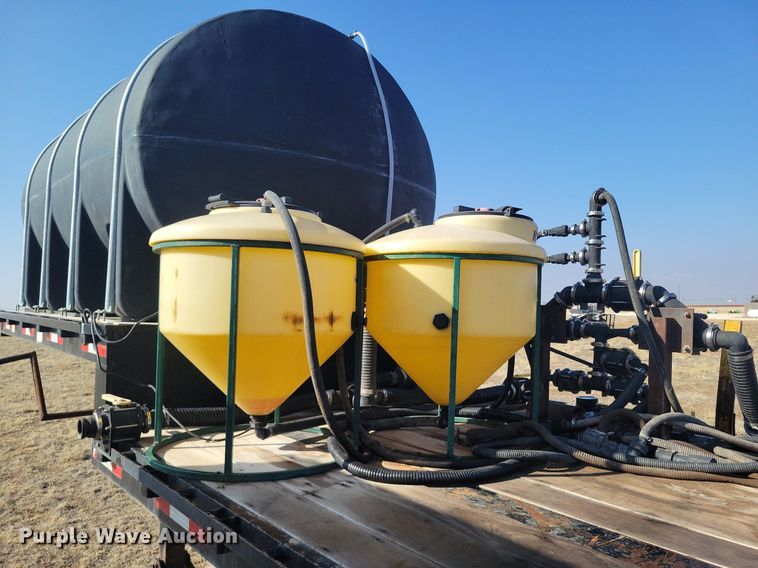 image for item KD9268 2006 Neville  sprayer trailer