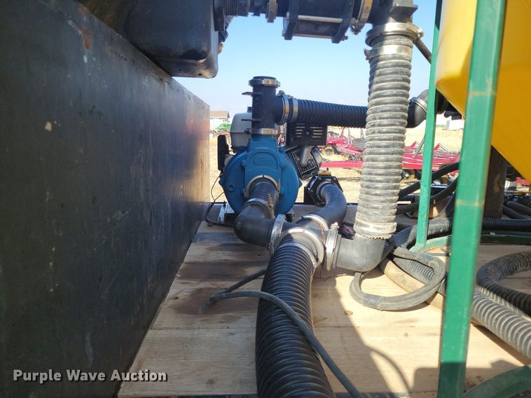 image for item KD9268 2006 Neville  sprayer trailer