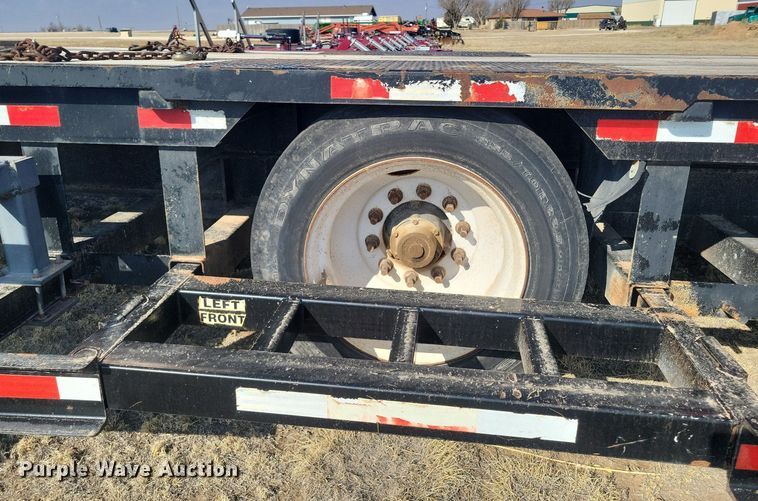 image for item KD9268 2006 Neville  sprayer trailer