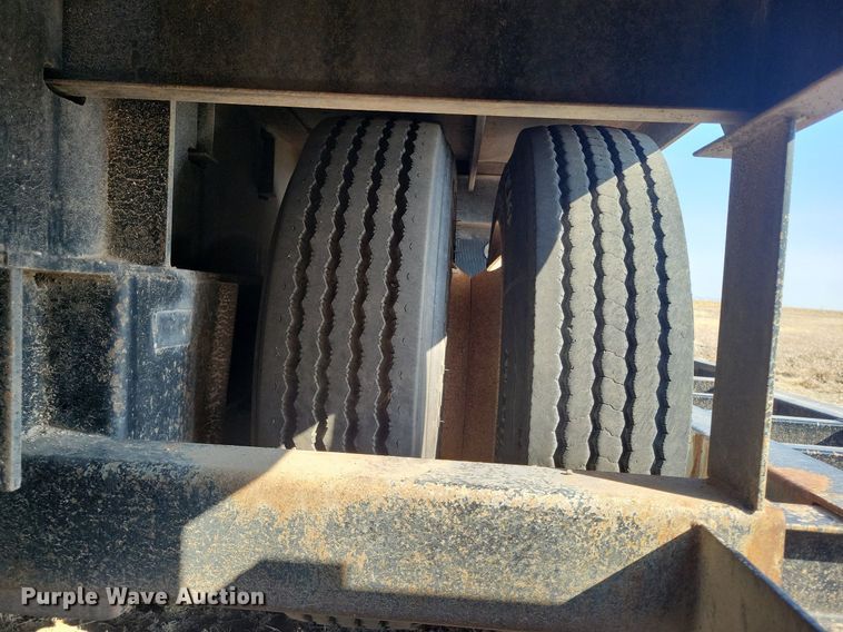 image for item KD9268 2006 Neville  sprayer trailer