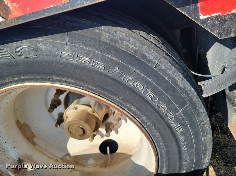 image for item KD9268 2006 Neville  sprayer trailer