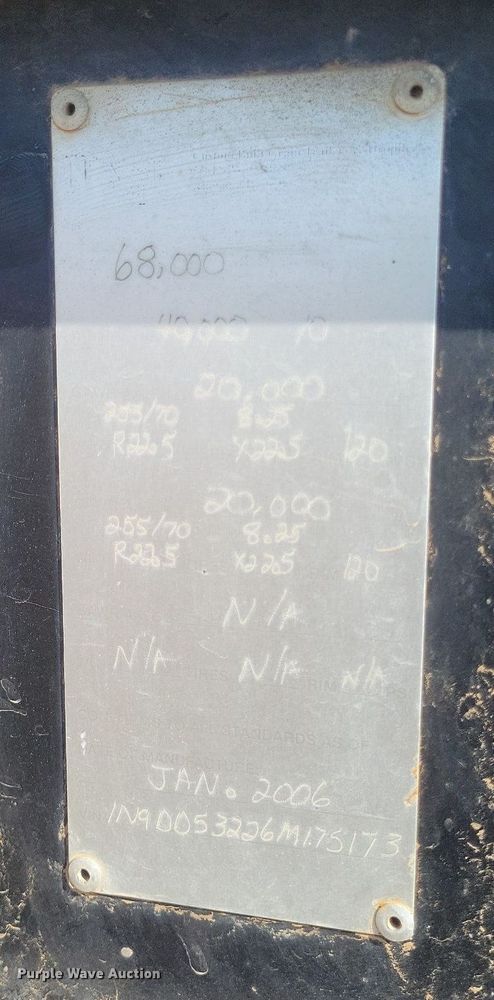 image for item KD9268 2006 Neville  sprayer trailer