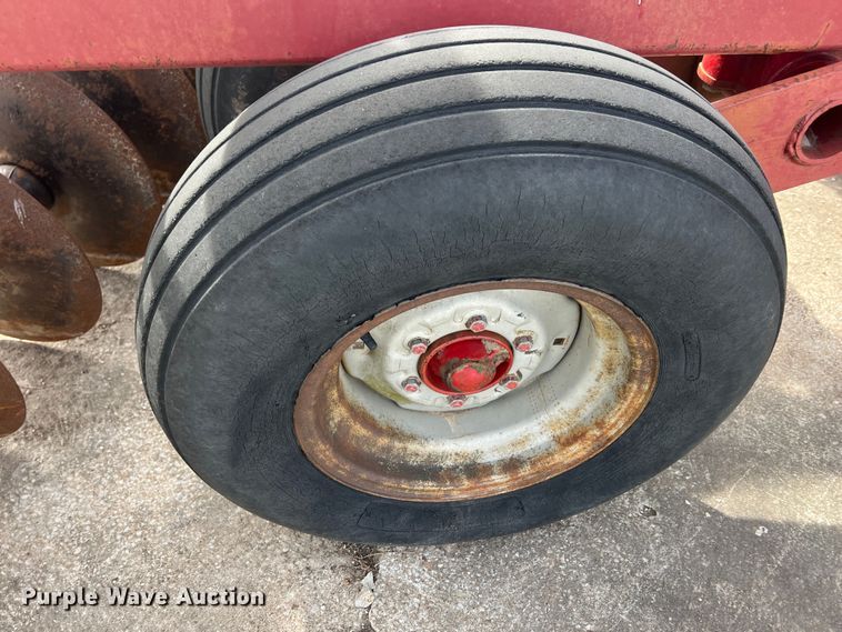 image for item KR9454 Case International 496  disk