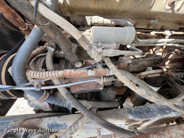 image for item KR9480 1988 International F2674  feed delivery truck