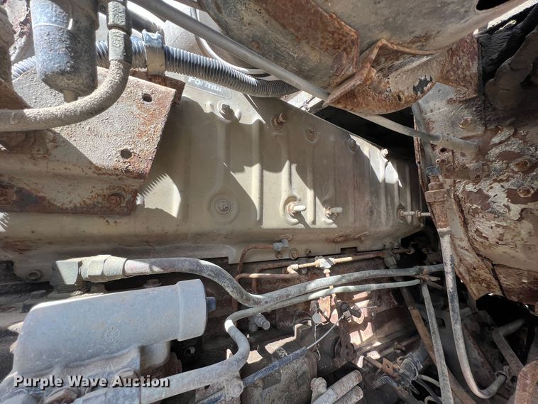 image for item KR9480 1988 International F2674  feed delivery truck