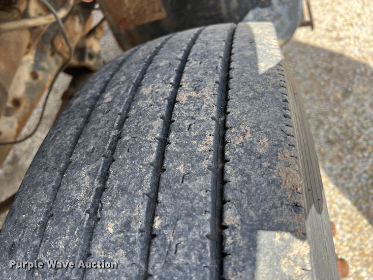 image for item KR9480 1988 International F2674  feed delivery truck