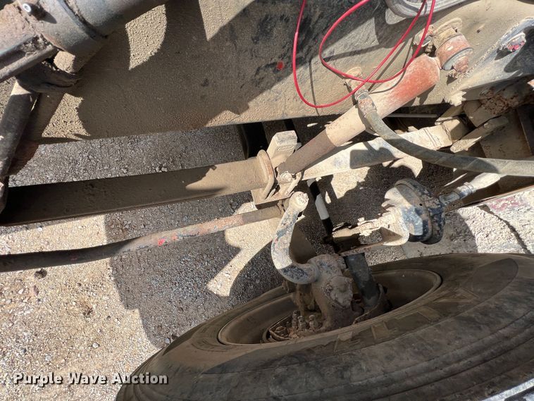 image for item KR9481 1988 Peterbilt 567  feed delivery truck