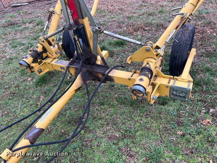 image for item KR9487 Vermeer WR20  hay rake