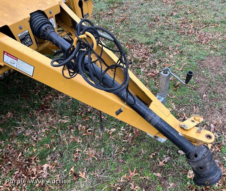 image for item KR9488 2010 Vermeer 504M Classic  round baler