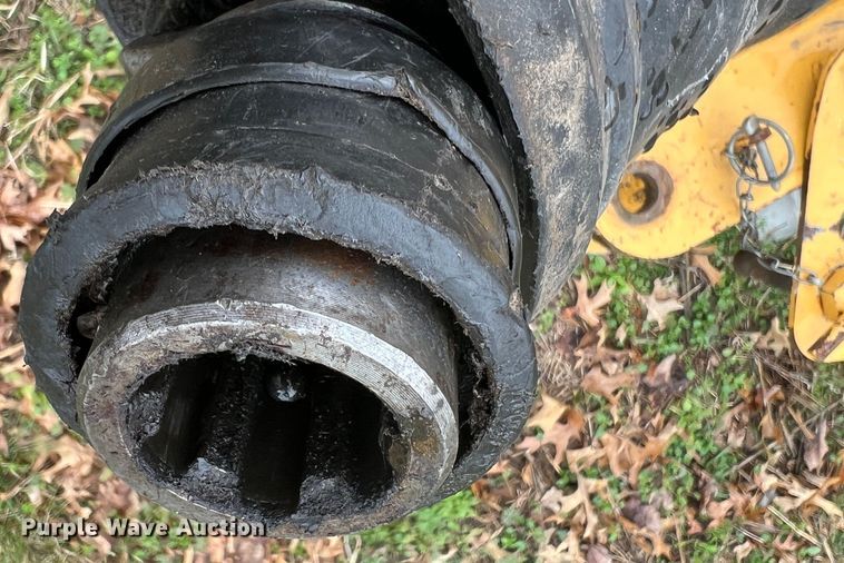 image for item KR9488 2010 Vermeer 504M Classic  round baler