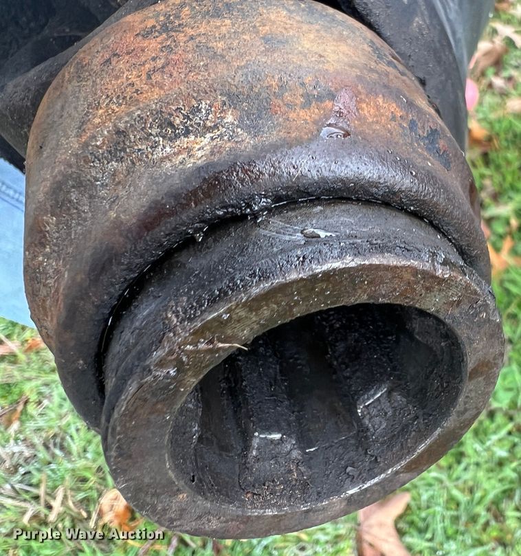 image for item KR9489 2008 New Holland 1409  swather / windrower