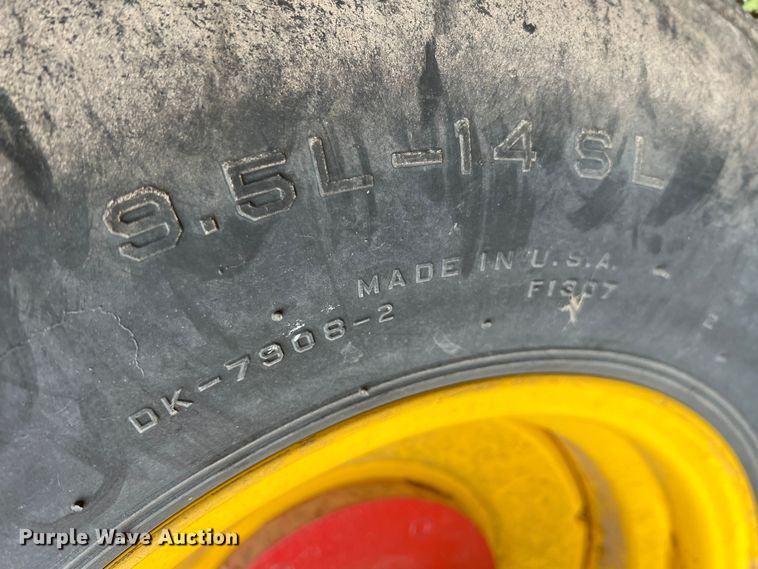 image for item KR9489 2008 New Holland 1409  swather / windrower