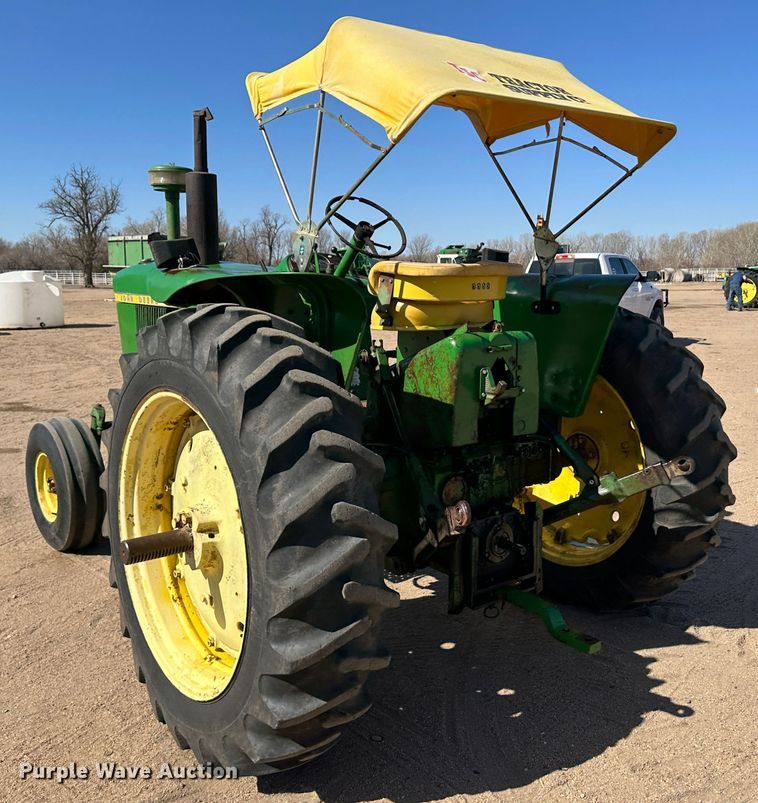image for item KX9155 John Deere 4010  tractor