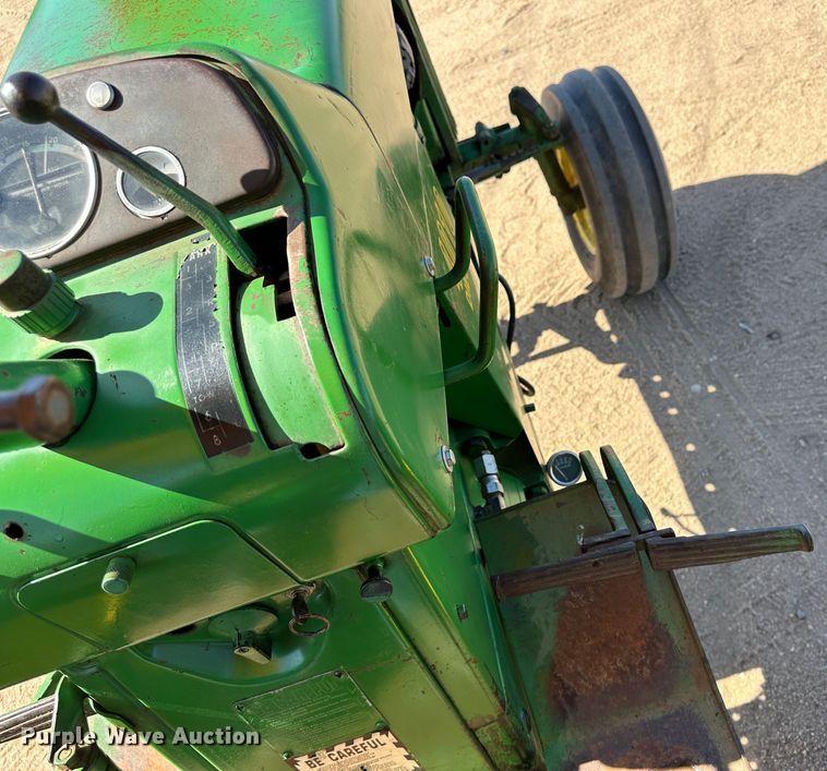 image for item KX9155 John Deere 4010  tractor