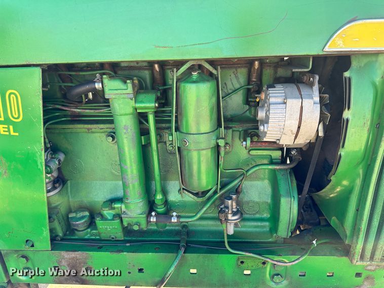 image for item KX9155 John Deere 4010  tractor