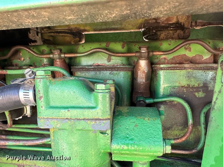 image for item KX9155 John Deere 4010  tractor