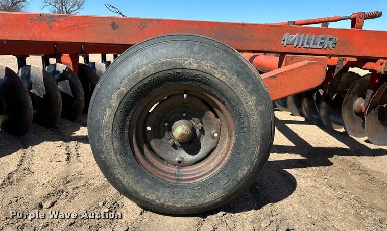 image for item KX9161 Miller  off-set disk