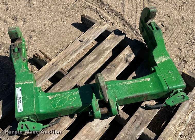 image for item KX9165 John Deere three point quick attach
