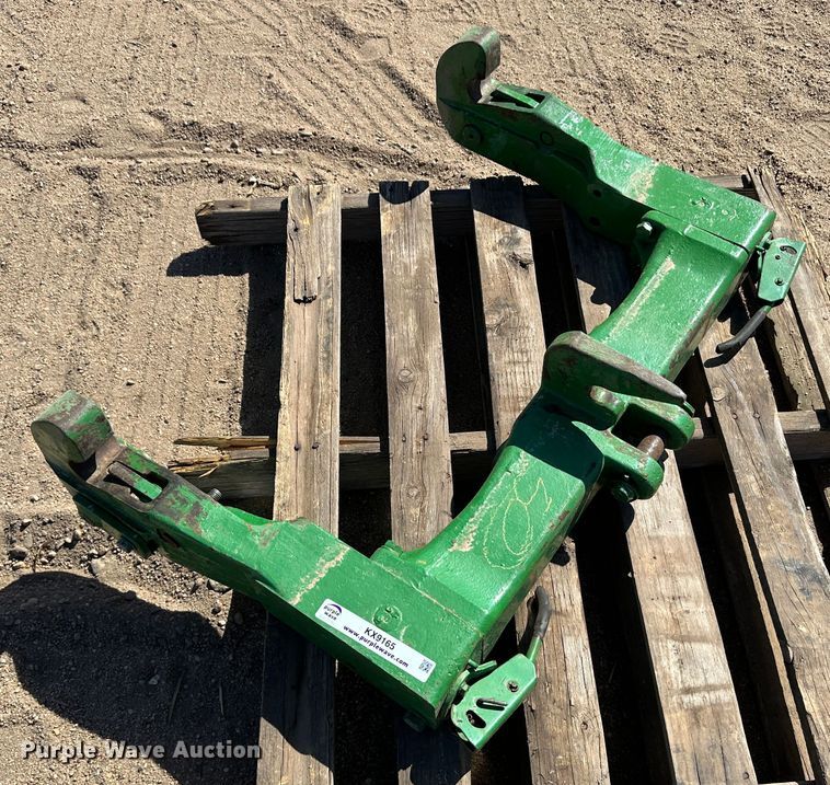 image for item KX9165 John Deere three point quick attach