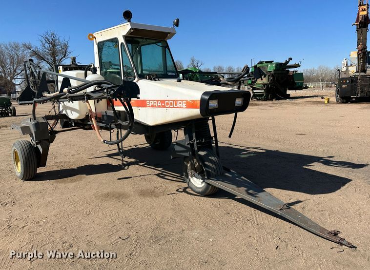 image for item KX9174 Melroe Spra-Coupe  sprayer