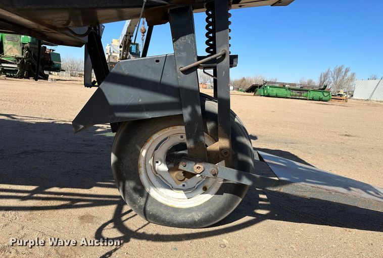 image for item KX9174 Melroe Spra-Coupe  sprayer