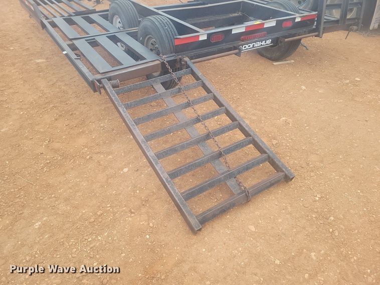 image for item LG9528 2008 Donahue EXG-180  windrower trailer