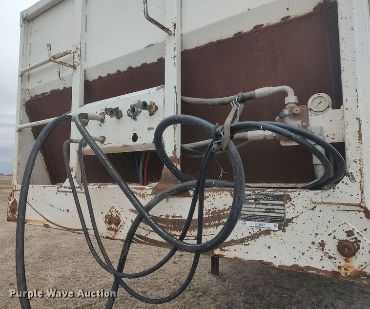 image for item LG9627 2012 Hitchcock  silage trailer