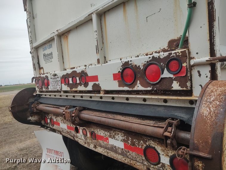 image for item LG9627 2012 Hitchcock  silage trailer