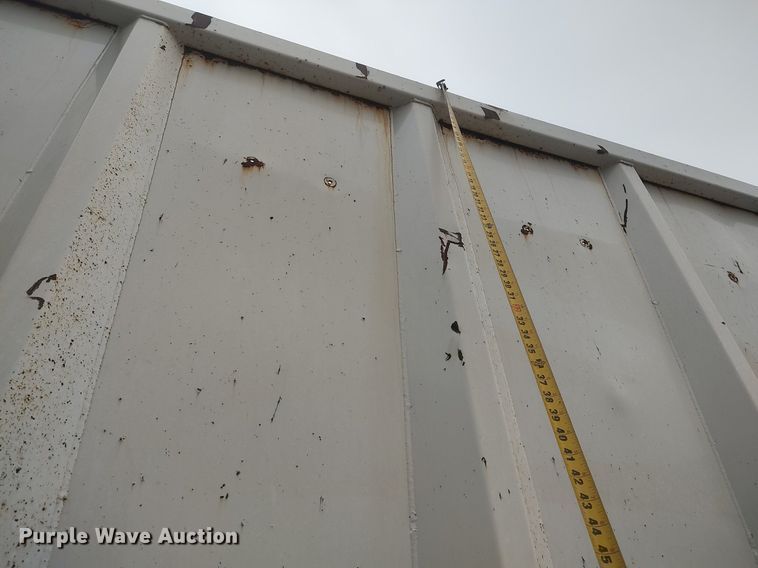 image for item LG9627 2012 Hitchcock  silage trailer