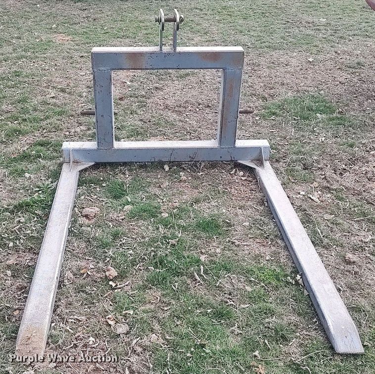 image for item LG9658 Stroberg  bale forks