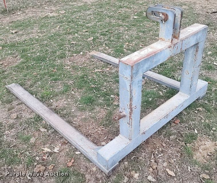 image for item LG9658 Stroberg  bale forks