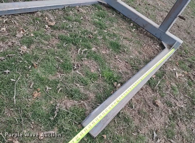 image for item LG9658 Stroberg  bale forks