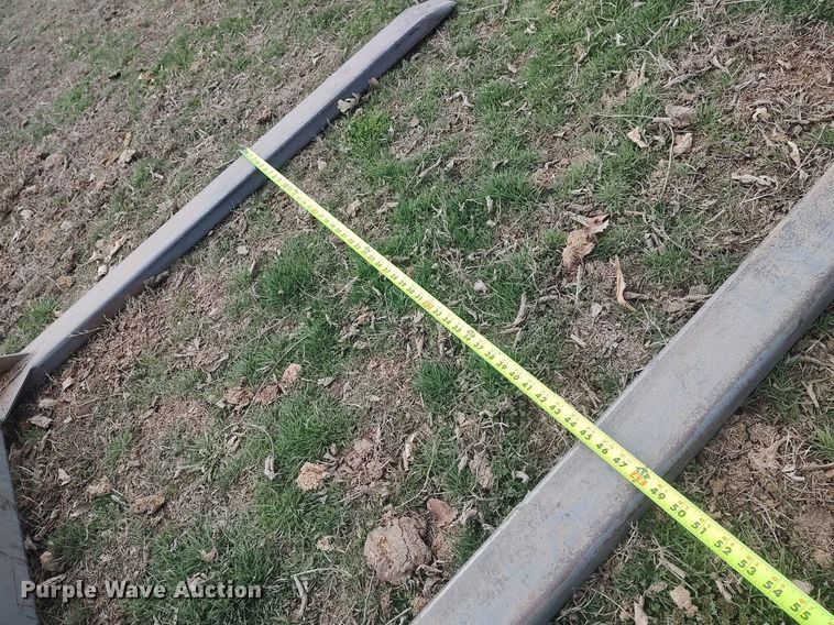 image for item LG9658 Stroberg  bale forks